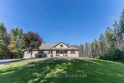 6719 Deer Run Pl, North Gower, ON, K0A2T0 | Card Image
