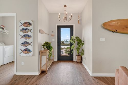 135 Lakeshore Drive, Rockport, TX, 78382 | Card Image