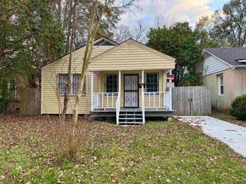 821 Iris St, Baton Rouge, LA, 70802-8428 | Card Image