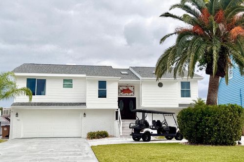 328 6th Ave, Indian Rocks Beach, FL, 33785-2550 | Card Image