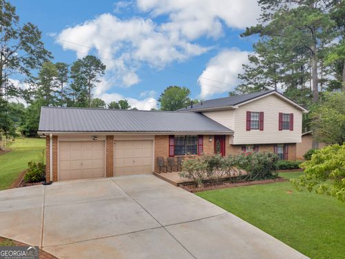 917 Curry Cir Se, Conyers, GA, 30094-2703 | Card Image
