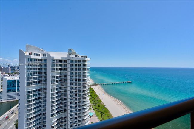 2602 - 16275 Collins Ave, Condo with 2 bedrooms, 2 bathrooms and null parking in Sunny Isles Beach FL | Image 8