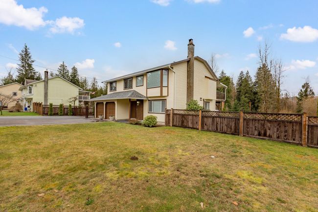 9013 Hammond Street, House other with 4 bedrooms, 3 bathrooms and 8 parking in Mission BC | Image 3
