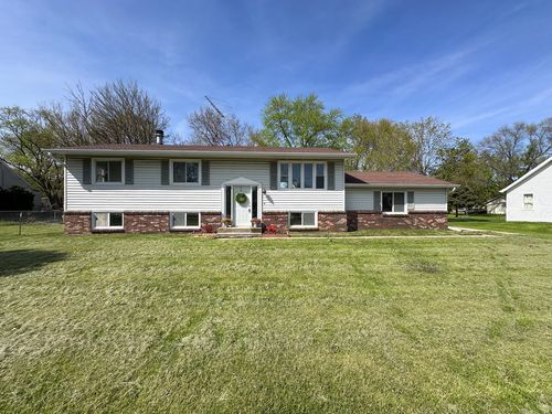 5015 Valentine Pl, Rockford, IL, 61108-4152 | Card Image