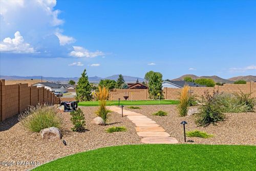 8582 N Suzanna Dr, Prescott Valley, AZ, 86315-8974 | Card Image