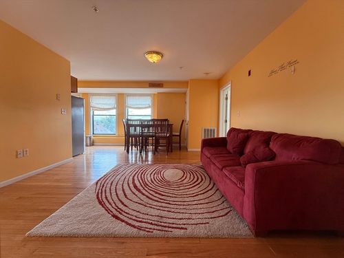 11-58 Almont, Malden, MA, 02148 | Card Image