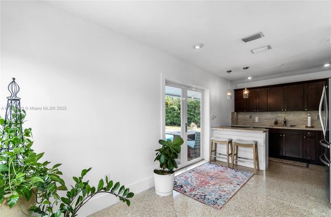 6931 Sw 108 Th Ave, House other with 3 bedrooms, 2 bathrooms and null parking in Miami FL | Image 9