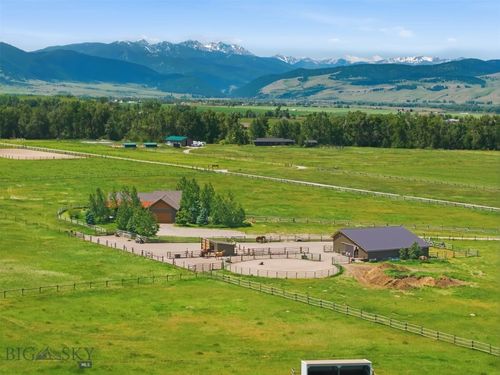 11762 Gooch Hill Rd, Gallatin Gateway, MT, 59730-8599 | Card Image
