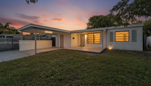 0-5208 Ne 5th Ave, Oakland Park, FL, 33334-2444 | Card Image