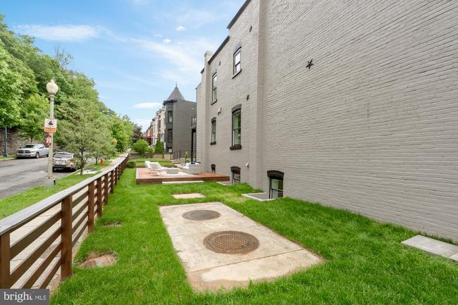 2035 N Capitol St Ne, Townhouse with 4 bedrooms, 4 bathrooms and null parking in WASHINGTON DC | Image 58