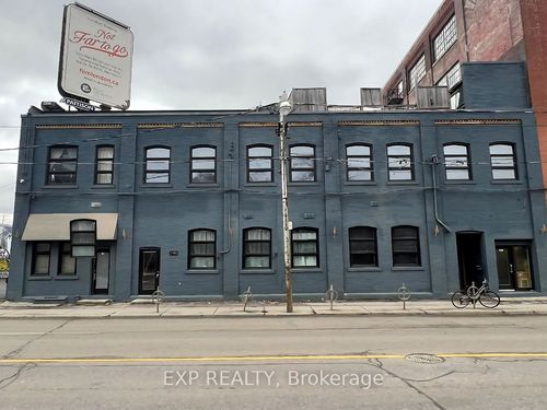 2480 Dundas St W, Toronto, ON, M6P1W9 | Card Image