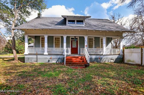 820 Rogers Ave, Columbia, MS, 39429-2847 | Card Image