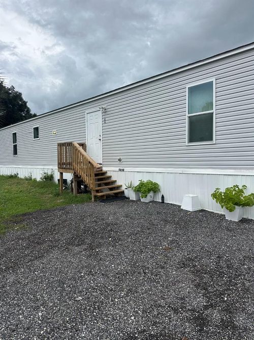 1310 Shanon Ln, Clewiston, FL, 33440-9425 | Card Image