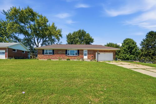 1450 Moorefield Rd, Springfield, OH, 45503-5657 | Card Image