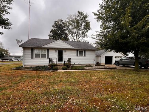 12816 Clara St, Carlyle, IL, 62231-3834 | Card Image