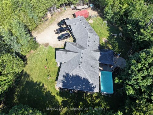90806 Driftwood Beach Rd, Clifford, ON, N0G1M0 | Card Image