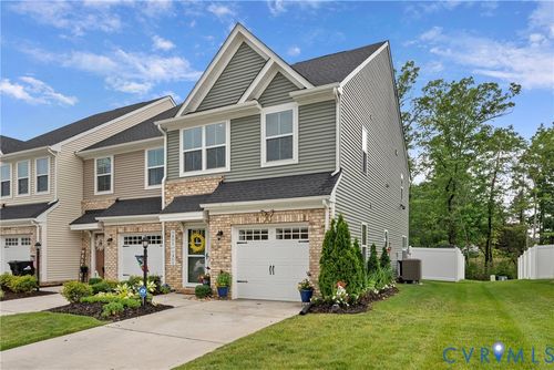 10913 Genito Square Dr, Midlothian, VA, 23112-3687 | Card Image