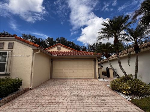 7131 Whitfield Ave, Boynton Beach, FL, 33437-6450 | Card Image