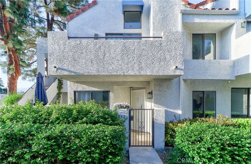 39-652 Park Shadow Ct, Baldwin Park, CA, 91706 | Card Image
