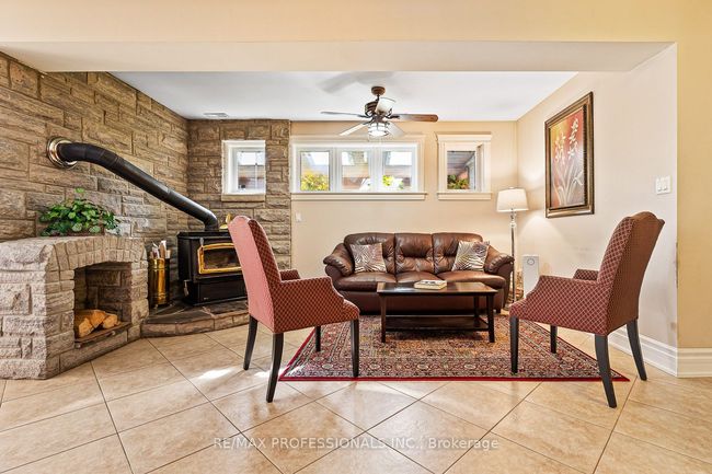 63 Rowley Dr, House other with 4 bedrooms, 4 bathrooms and 12 parking in Palgrave ON | Image 32