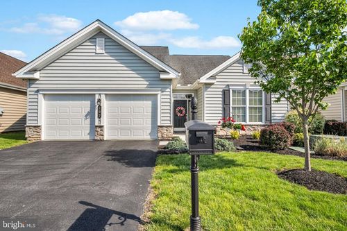 107 Loyal Dr, MECHANICSBURG, PA, 17050-9533 | Card Image