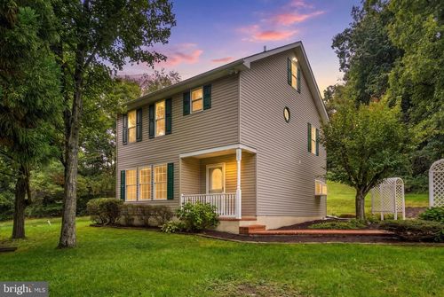 17389 Brose Rd, NEW FREEDOM, PA, 17349-9089 | Card Image