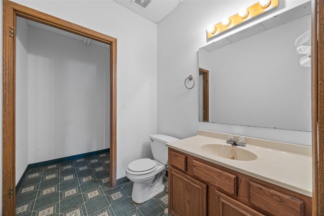 121 W 5 Th St, Home with 0 bedrooms, 0 bathrooms and null parking in Tipton IA | Image 31