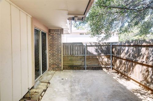 4414 Westminster Dr, Irving, TX, 75038-5646 | Card Image