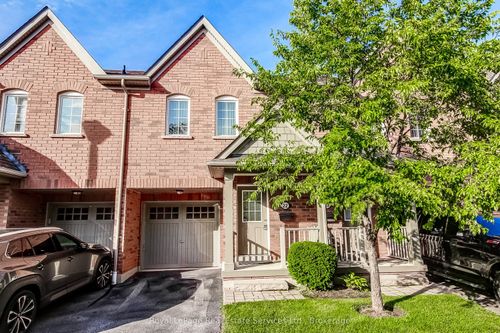 22-233 Duskywing Way, Oakville, ON, L6L0C5 | Card Image