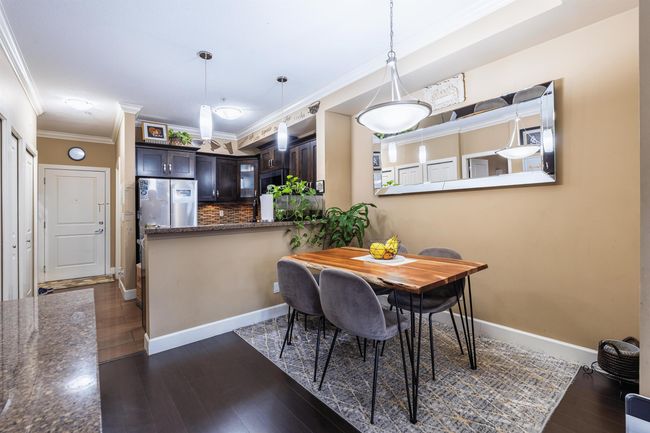 405 - 13897 Fraser Highway, Condo with 2 bedrooms, 2 bathrooms and 1 parking in Surrey BC | Image 9