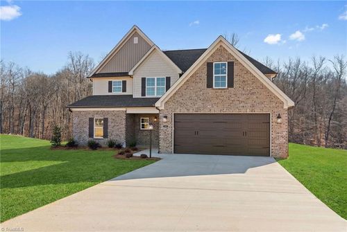 393 Enclave Dr, Clemmons, NC, 27012-7921 | Card Image