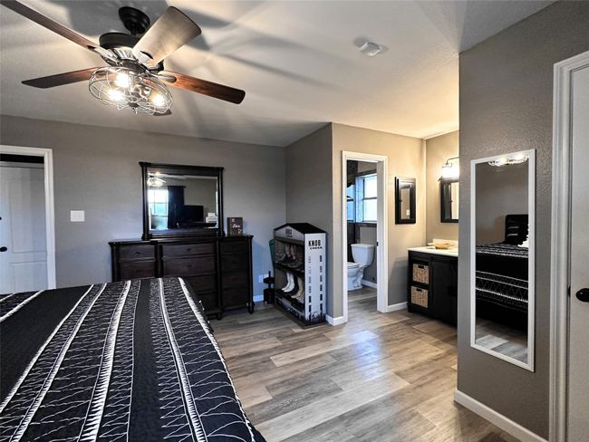 Beautiful primary ensuite with luxurious spa shower and lots of space | Image 23