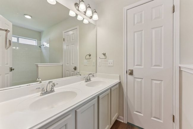 906 Jasmine Trl, House other with 3 bedrooms, 2 bathrooms and 4 parking in Georgetown TX | Image 15