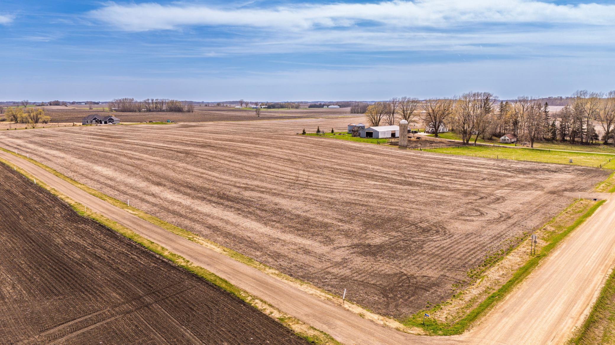 Land in New Prague 5