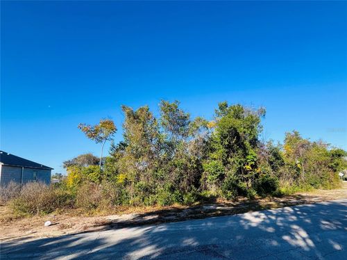 2106 E Gloria Dr, Deltona, FL, 32725-2631 | Card Image