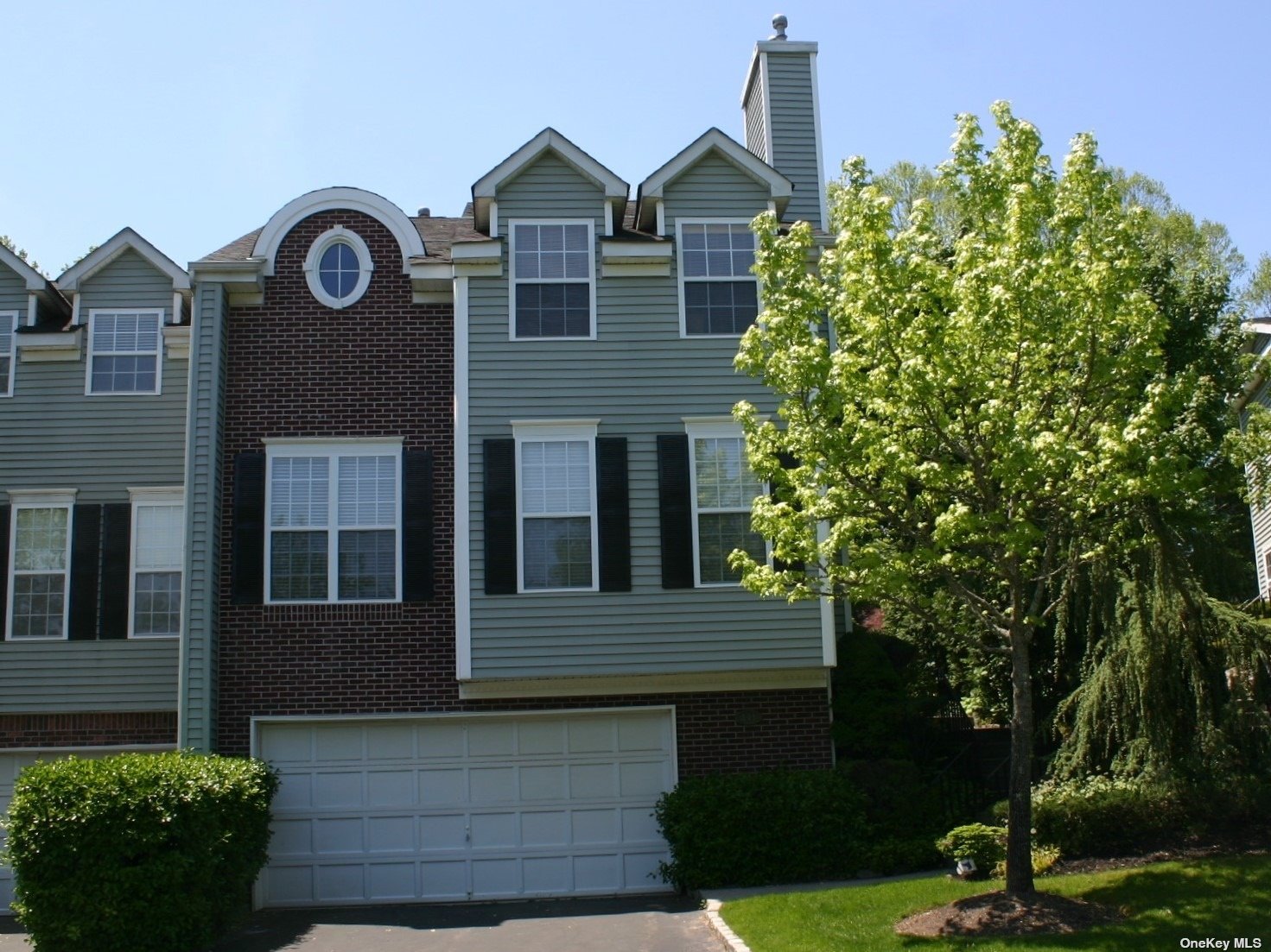 141 Paddington Circle, Sold in Smithtown Zoocasa