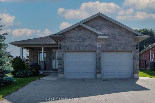 22 Homefield Crt, Saint Marys, ON, N4X0A4 | Card Image