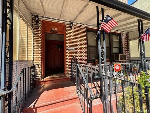 apt-1-633 Lydig Ave, Bronx, NY, 10462-2284 | Card Image