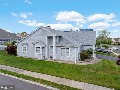 1 Waterfall Ln, Barnegat, NJ, 08005-5500 | Card Image