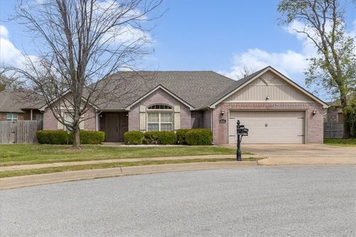 2010 Greenwood Cv, Pea Ridge, AR, 72751-2637 | Card Image