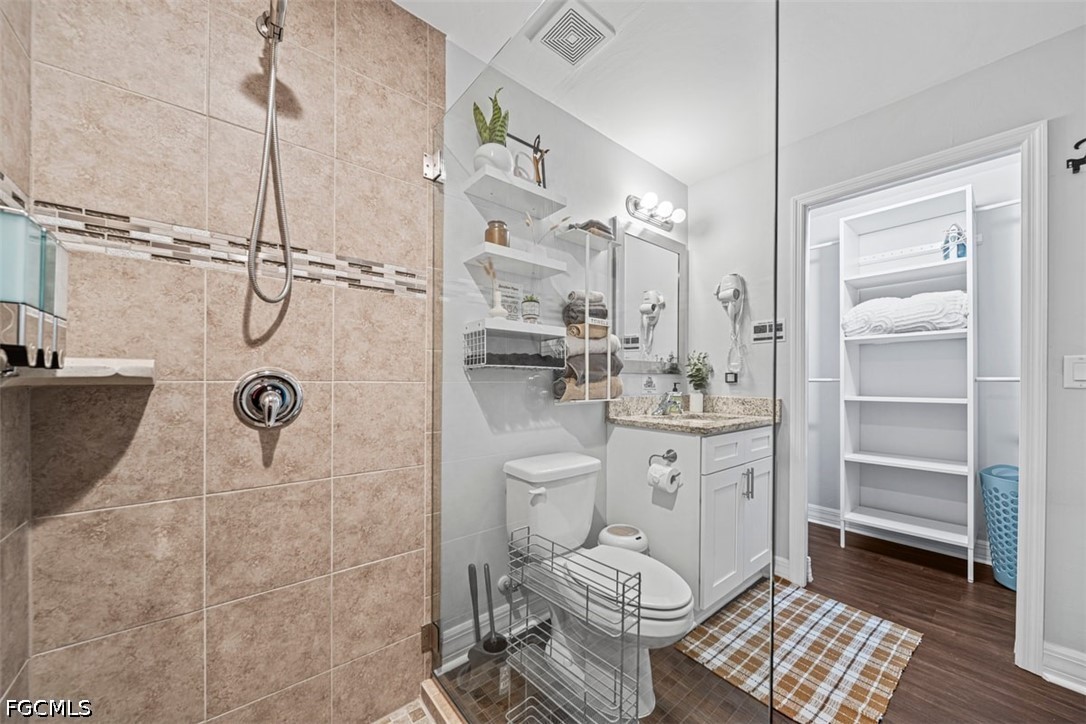 Residential Lease in Cape Coral 4