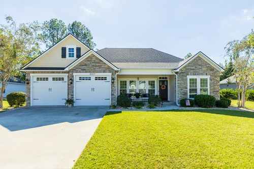 4007 Hawthorne Dr, Valdosta, GA, 31605-6124 | Card Image