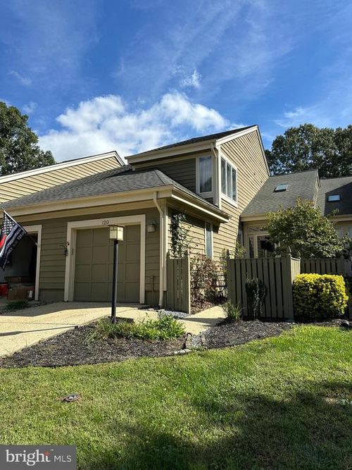 120 Cranes Crook Ln, ANNAPOLIS, MD, 21401-7227 | Card Image