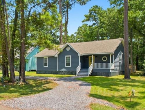 725 Willow Oak Ln, Mandeville, LA, 70471-2754 | Card Image