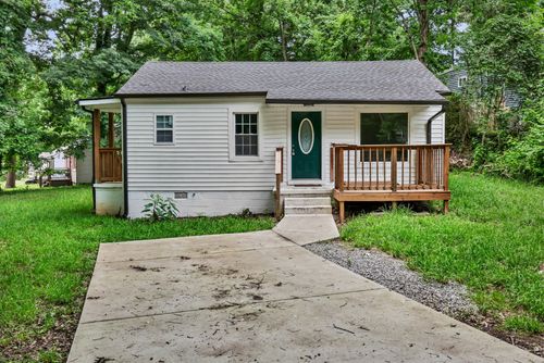 1010 Ridgecrest Dr, Clarksville, TN, 37040-4230 | Card Image