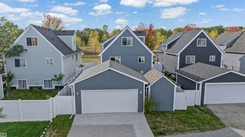 59720 W Brockton St, New Haven, MI, 48048-1988 | Card Image