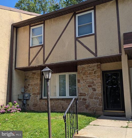 l14-14 Knock N Knoll Cir, WILLOW GROVE, PA, 19090-1924 | Card Image