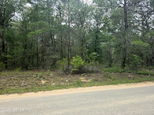105 Park Ave, Interlachen, FL, 32148 | Card Image
