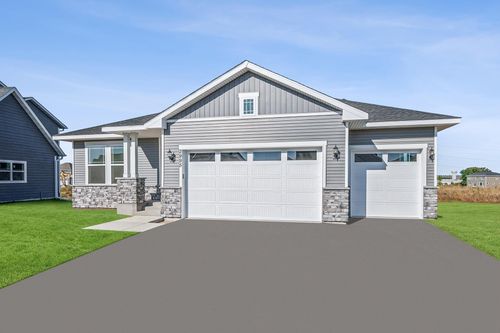 2995 Trinity Dr, Shakopee, MN, 55379-3170 | Card Image