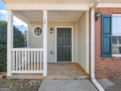 960 Parkway Road, Townhouse with 4 bedrooms, 3 bathrooms and null parking in Union City GA | Image 1